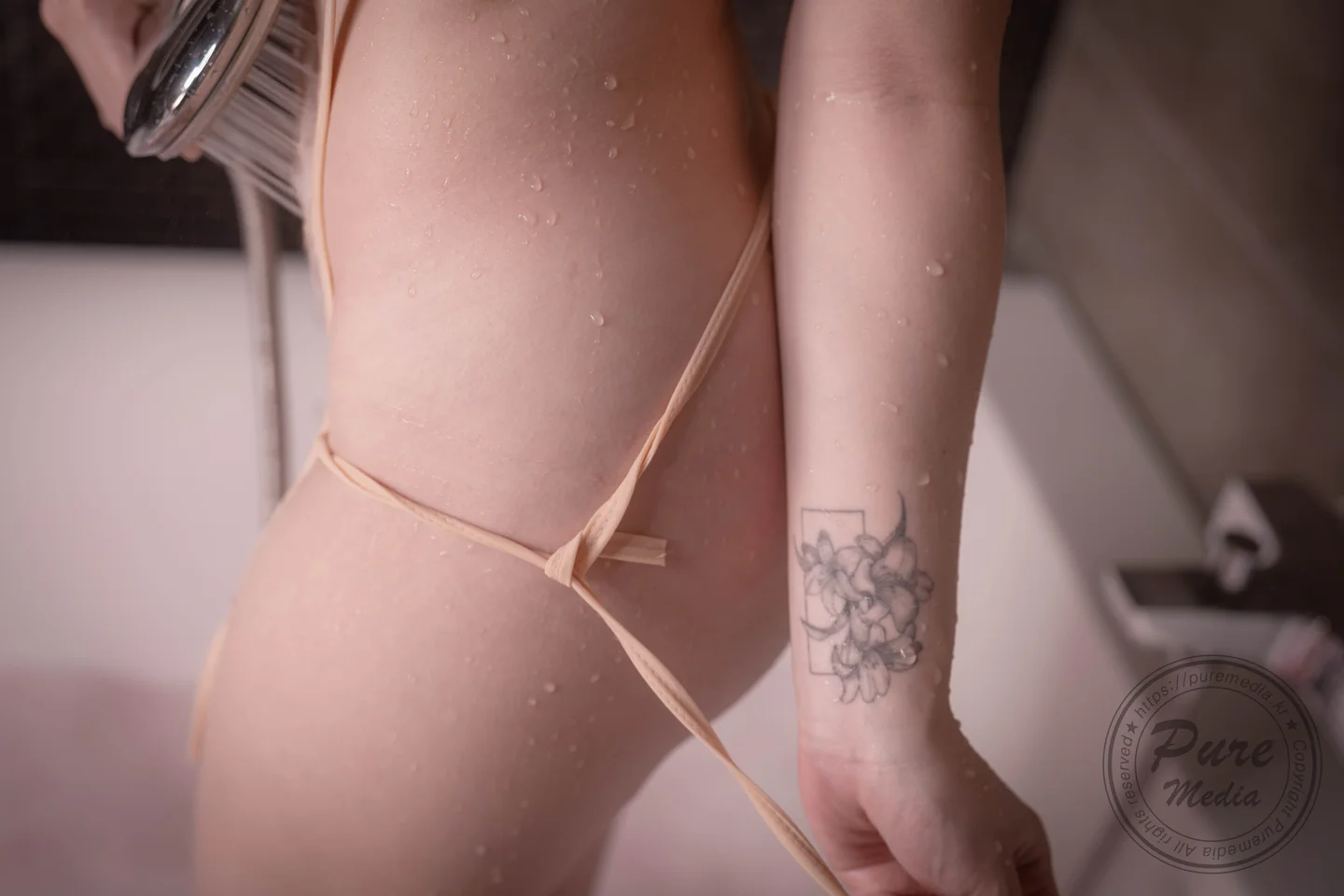 Pure_Media_Vol_300_Yeha예하_Aroma_Oil_Syndrome_165P_236MB tg@simisebaisi 【丝足阁】133.webp